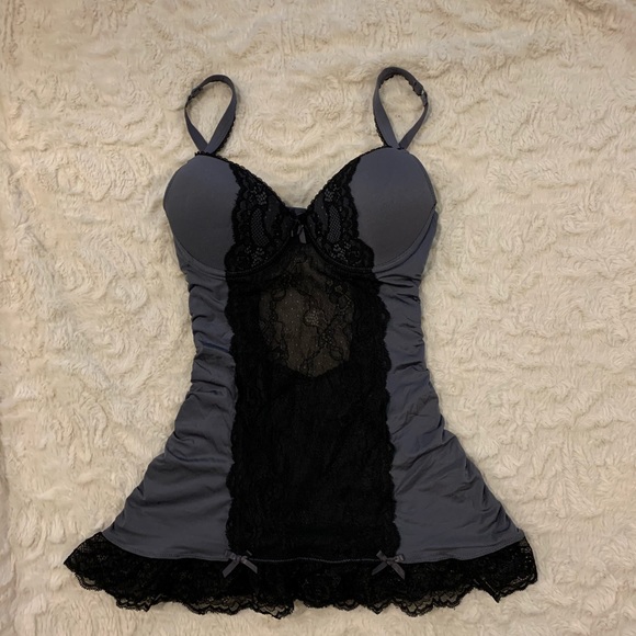 La Vie en Rose lingerie